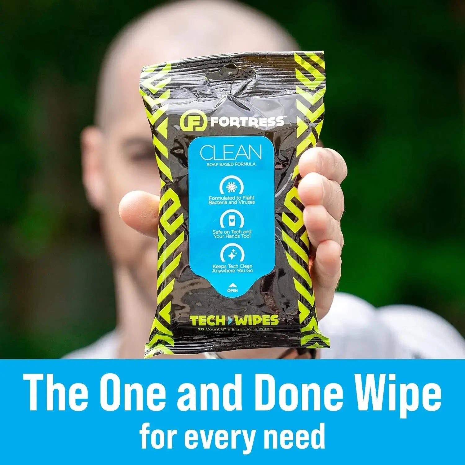 Scooch-Tech Wipes (25 ct.) To-Go Cleaning Wipes for Smartphones-